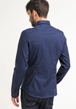 Pier One CamiciaDark Blue/Red Uomo Completi E Cravatte PI922D02W-K12 -Negozio online Pier One Italia b38d04691dd34e6ebb45d0126d8feb7e