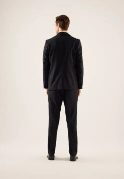 Pier One CompletoBlack Uomo Completi E Cravatte PI922A02K-Q11 9 Pier One CompletoBlack Uomo Completi E Cravatte PI922A02K-Q11 -Negozio online Pier One Italia b405535e314747b2afba7911821969cf