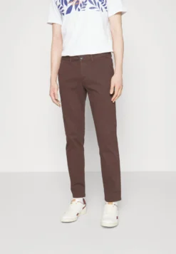 Pier One ChinoDark Brown Uomo Pantaloni PI922EA0O-O12