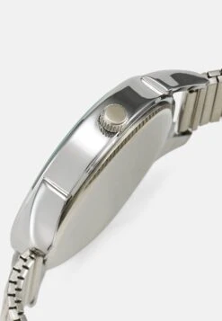 Pier One OrologioSilver-Coloured Uomo Orologi PI952M03I-D11 6 Pier One OrologioSilver-Coloured Uomo Orologi PI952M03I-D11 -Negozio online Pier One Italia ba15943ab9fb42e0a60b0c7549c60f67