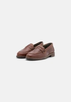 Pier One Leather - Scarpe Senza Lacci - Brown -Negozio online Pier One Italia bda10ba3023e4f139d090d67c10a145f