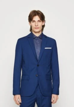 Pier One CompletoBlue Uomo Completi E Cravatte PI922A02G-K11 12 Pier One CompletoBlue Uomo Completi E Cravatte PI922A02G-K11 -Negozio online Pier One Italia bee3cd822f814fa88631a71858748c9d