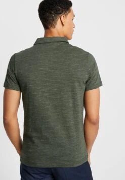 Pier One PoloOliv Uomo T-shirt E Polo PI922PA0H-N11 -Negozio online Pier One Italia bf8d2daefa774611b33611b365f2d50a