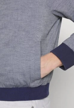 Pier One Giubbotto BomberDark Blue Uomo Giacche PI922T04L-K11 -Negozio online Pier One Italia c4f3582a48cc49a9bc129db499bec52b