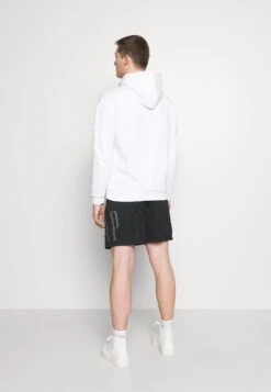 Pier One 2 PackFelpa Con CappuccioWhite/Black Uomo Maglieria E Felpe PI922S0AA-A11 -Negozio online Pier One Italia c4fb3b4eba4245c9a0c0a3ac810958a5