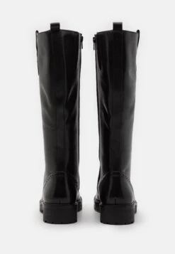 Pier One Leather Stivali Con I LacciBlack Donna Stivali PI911A0HJ-Q11 -Negozio online Pier One Italia ca4cd79e7b134854afd1adc0c793db6b