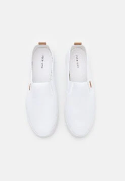Pier One Unisex - Scarpe Senza Lacci - White 9 Pier One Unisex - Scarpe Senza Lacci - White -Negozio online Pier One Italia cab355a5a66847138fab0310c479705c