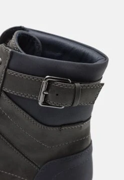 Pier One Stivaletti StringatiGrey Uomo Stivaletti/Stivali PI912K0BI-C11 -Negozio online Pier One Italia cca67c30d97941fbbd50631cf7255862