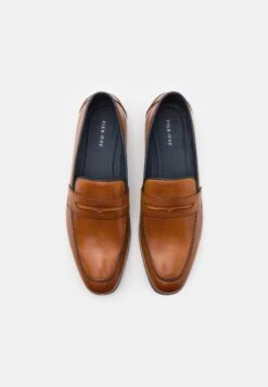 Pier One LeatherMocassini ElegantiCamel Uomo Scarpe Eleganti PI912C09R-B11 13 Pier One LeatherMocassini ElegantiCamel Uomo Scarpe Eleganti PI912C09R-B11 -Negozio online Pier One Italia ccb583954ca146fea3268051c67e9ae8