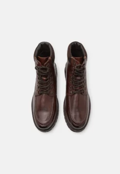 Pier One LeatherStivaletti StringatiBrown Uomo Stivaletti/Stivali PI912K0CG-O11 9 Pier One LeatherStivaletti StringatiBrown Uomo Stivaletti/Stivali PI912K0CG-O11 -Negozio online Pier One Italia ce38577bc80e41f283d14758a2c06561 scaled