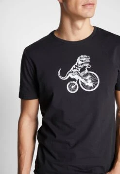 Pier One T-Shirt Con StampaBlack Uomo T-shirt E Polo PI922O0FQ-Q11 -Negozio online Pier One Italia d0e88581bd2645288223c0b1ce87abca