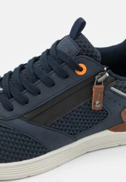 Pier One Sneakers BasseDark Blue Uomo Sneaker PI912O051-K11 -Negozio online Pier One Italia d0ebac3b714244348932815aec526fae