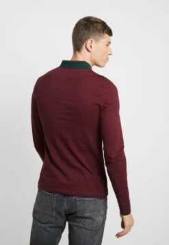 Pier One Muscle FitPoloBordeaux Uomo T-shirt E Polo PI922P04G-G11 -Negozio online Pier One Italia d1846c2f89594bf0ab3bedf8e5f62f1a