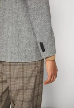 Pier One GiaccaGrey Uomo Completi E Cravatte PI922T04J-Q11 -Negozio online Pier One Italia d2aca0cdb2c34383b82955d987f8f782