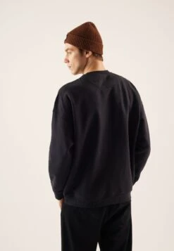 Pier One FelpaBlack Uomo Maglieria E Felpe PI922S0HF-Q11 -Negozio online Pier One Italia d4709919007c4b998ba9c28e6720d04a