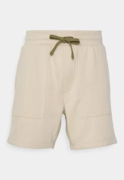 Pier One Utility - Shorts -Beige -Negozio online Pier One Italia d724ed500e1a45f8b9e27084e95c38f4 scaled