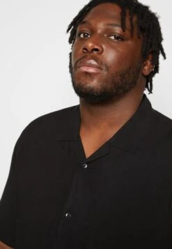 Pier One CamiciaBlack Uomo Camicie PI922D0CV-Q11 -Negozio online Pier One Italia d734448e7419421a94ed2614a878983f