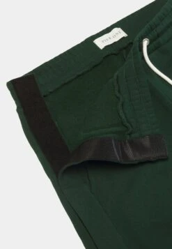 Pier One Pantaloni Sportivi - Dark Green 15 Pier One Pantaloni Sportivi - Dark Green -Negozio online Pier One Italia dcb6930133b24abab63c16ecd364a657