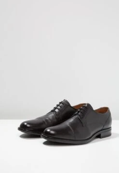 Pier One LeatherStringate ElegantiBlack Uomo Scarpe Con I Lacci PI912M03P-Q11 -Negozio online Pier One Italia dce6835a78db4474bdecd6a58d88c1ec