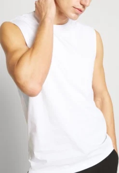 Pier One 3 PackT-Shirt BasicGrey/White/Black Uomo T-shirt E Polo PI922O0K8-C11 -Negozio online Pier One Italia ddc181212b114a928b8f59830838a329 scaled