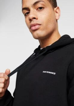 Pier One UnisexFelpa Con CappuccioBlack Uomo Maglieria E Felpe PI922S08X-Q11 -Negozio online Pier One Italia e2e993e09b4a42d78eec0e6a479abe05