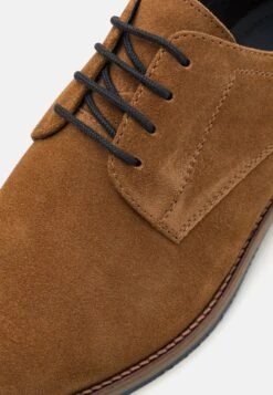 Pier One LeatherStringateCognac Uomo Scarpe Con I Lacci PI912M0DG-O11 11 Pier One LeatherStringateCognac Uomo Scarpe Con I Lacci PI912M0DG-O11 -Negozio online Pier One Italia e42678b30af042e399782a7df10a9767