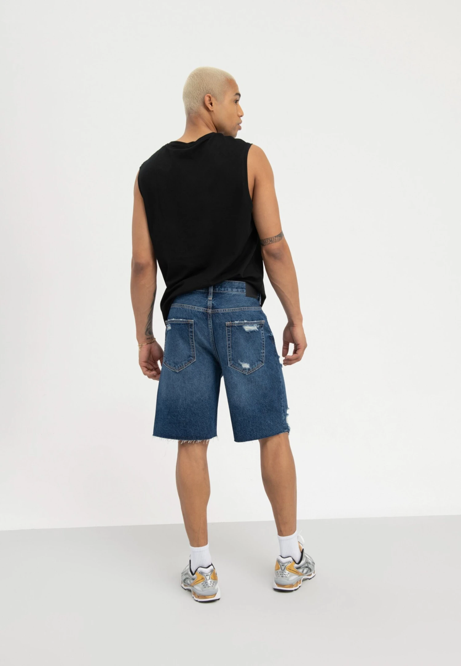 Pier One Shorts Di JeansDark Blue Denim Uomo Jeans PI922F05E-K11 3 Pier One Shorts Di JeansDark Blue Denim Uomo Jeans PI922F05E-K11 - immagine 3