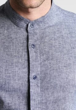 Pier One CamiciaDark Blue Uomo Camicie PI922DA37-K11 -Negozio online Pier One Italia f0aee36831c94163a03d7760528fa477