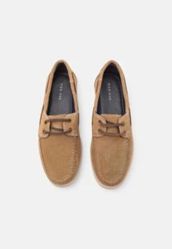 Pier One Leather UnisexScarpe Da BarcaBeige Uomo Scarpe Con I Lacci PI915M00D-B11 -Negozio online Pier One Italia f3ab48104c8d417d9d72fd06ae1a9e15