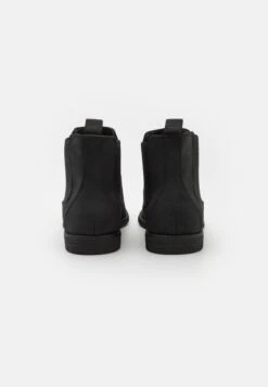 Pier One UnisexStivalettiBlack Uomo Stivaletti/Stivali PI915K00C-Q11 -Negozio online Pier One Italia f77a9a92725e4bd3b926874fd7d709ed