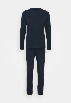 Pier One PigiamaDark Blue Uomo Per La Notte PI982M033-K11 -Negozio online Pier One Italia f8a6b95943eb4373bcafad2ea1edae02 scaled