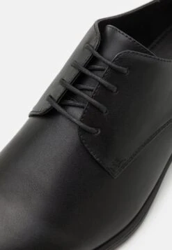 Pier One Stringate ElegantiBlack Uomo Scarpe Eleganti PI912M0D3-Q11 -Negozio online Pier One Italia ff2908d849db4ca09c05eaeaa8a1cd32