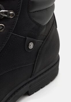 Pier One Stivaletti StringatiBlack Uomo Stivaletti/Stivali PI912K0BR-Q11 -Negozio online Pier One Italia ff2db1edb2034b84841c61385f038dc4